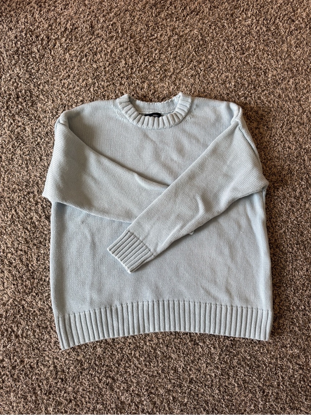 Women’s Crewneck Sweater in ice blue